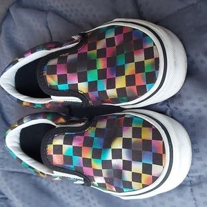 Vans slip- ons
